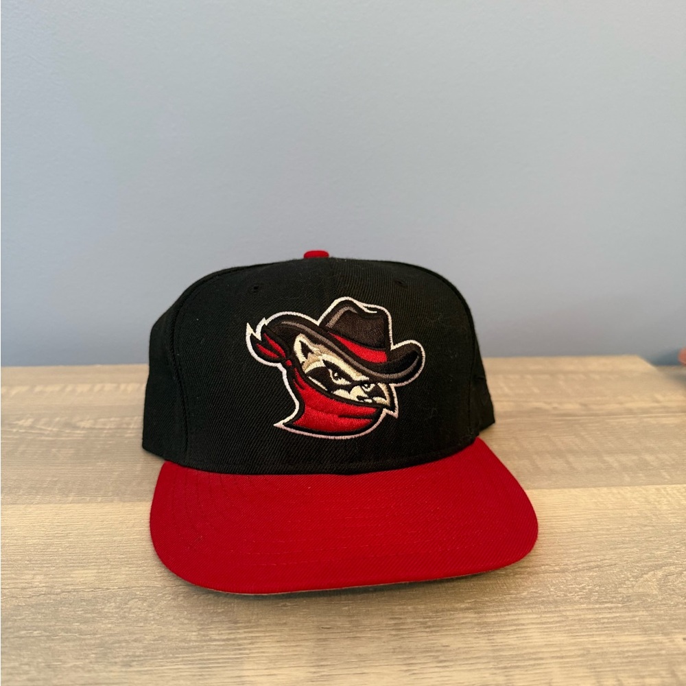MiLB River City Bandits Fitted Hat (7 3/8)